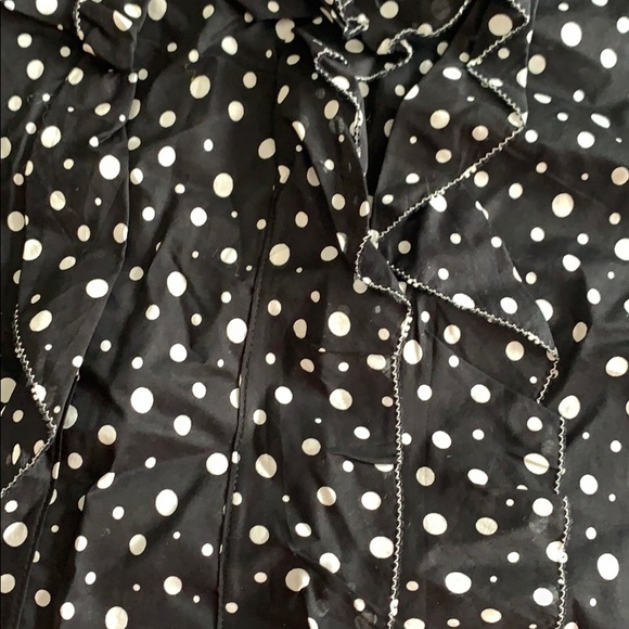 Ivanka Trump polka dot top - Picture 2 of 4